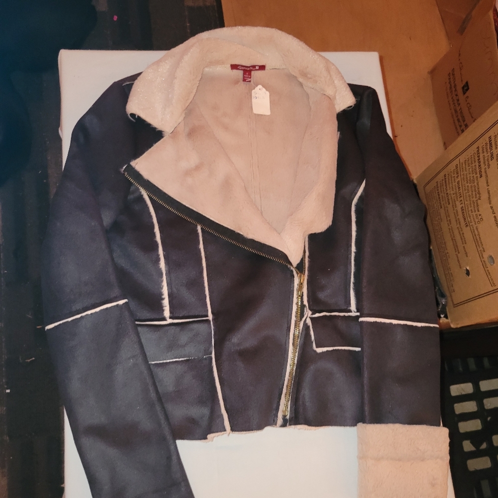 Women's Black and Cream Jacket With 2 Pockets Size Small Med - Picture 9 of 11